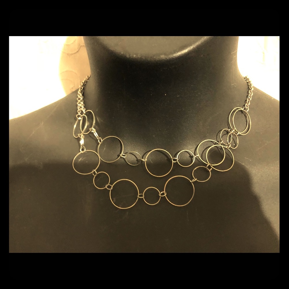 Double circle necklace